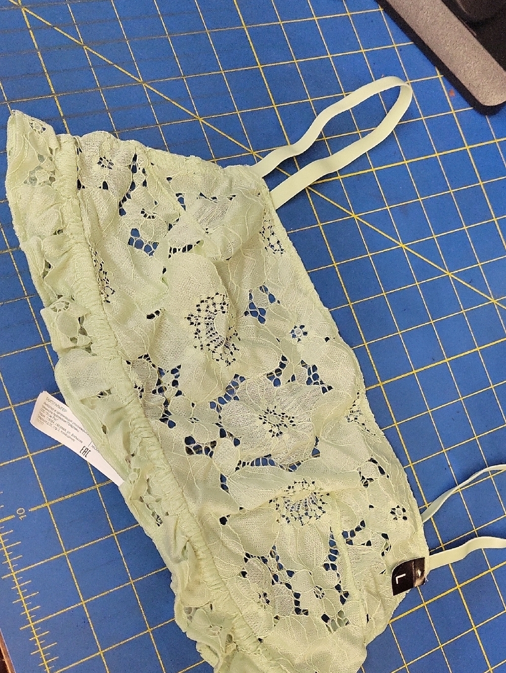 Etam Lace Bralette in Light Mint Green Large NWOT